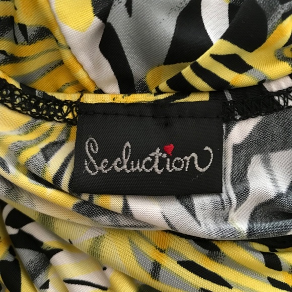 Rare Y2K Seduction Ruched Spaghetti Strap Top XS/S Fit Ruffle Hem Yellow Black - Picture 9 of 10